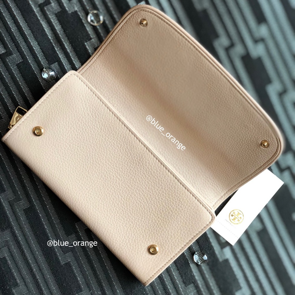 ❌SOLD❌NEW TORY BURCH ENVELOPE CONTINENTAL WALLET - Picture 3 of 6